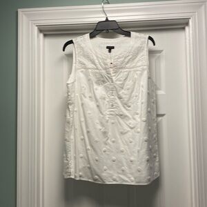NWT TALBOTS Sz M white sleeveless v neck lined eyelet yoke